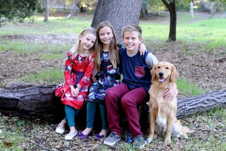 Mojo with kids at 11 months